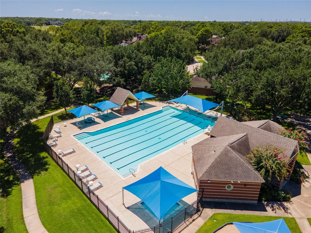 2025 Sandy Coast Circle League City, TX 77573
