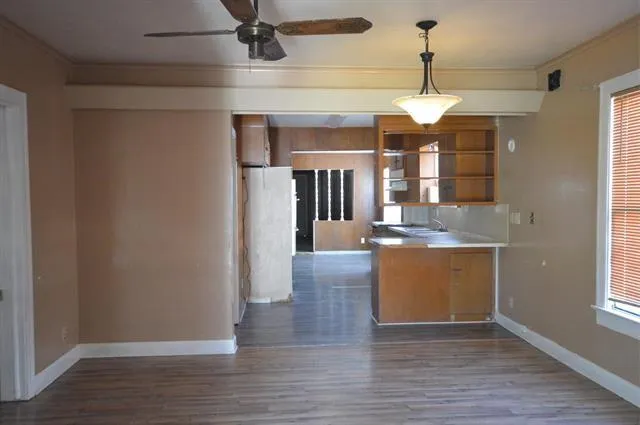 4015 Lakeshore Drive Port Arthur, TX 77642