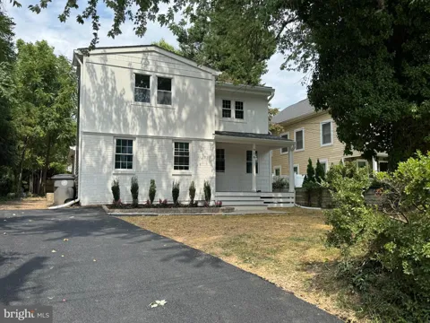 916 CRAWFORD DRIVE