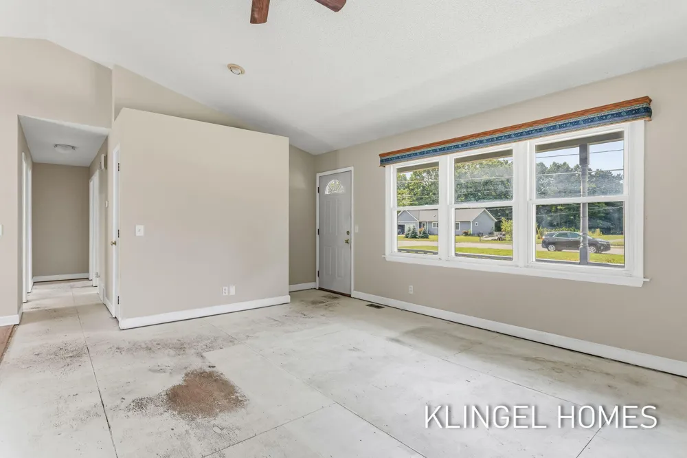 15469 Mercury Drive Grand Haven, MI 49417