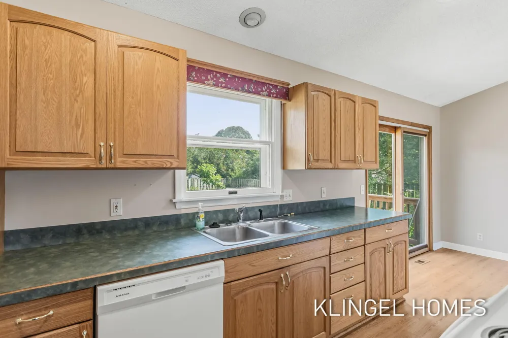 15469 Mercury Drive Grand Haven, MI 49417