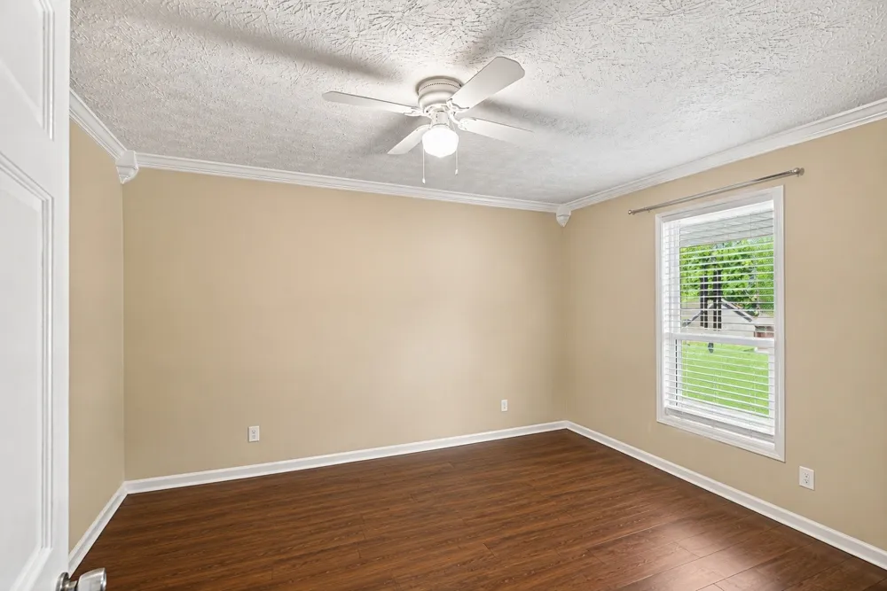 103 Glen Oak Ct W Hendersonville, TN 37075