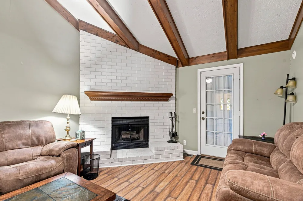 103 Glen Oak Ct W Hendersonville, TN 37075