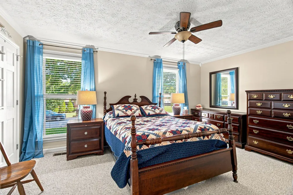 103 Glen Oak Ct W Hendersonville, TN 37075