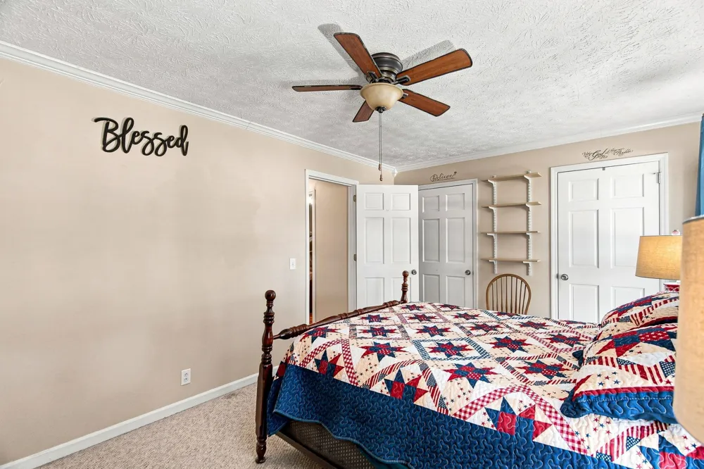 103 Glen Oak Ct W Hendersonville, TN 37075