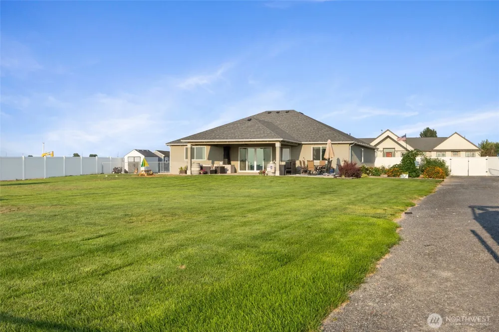 724 I.6 NE Moses Lake, WA 98837