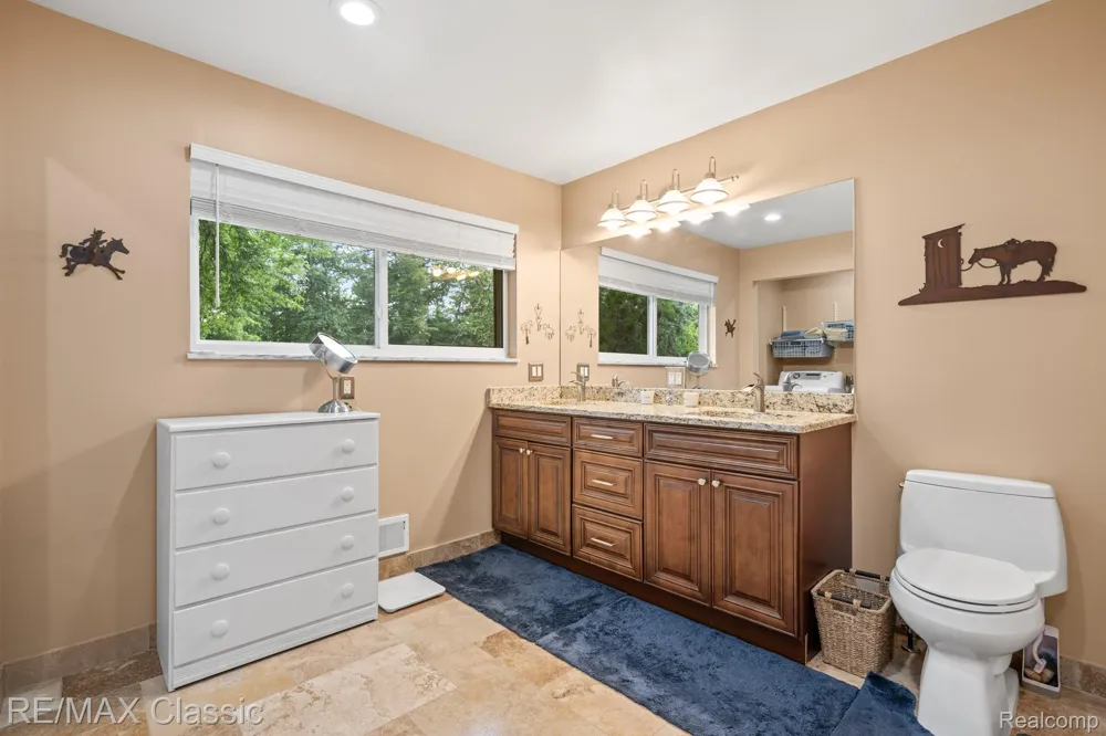 41700 W 11 Mile Road Novi City, MI 48375