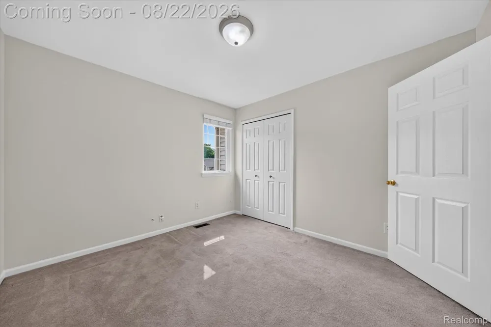 2738 Long Meadow Lane Rochester Hills City, MI 48307