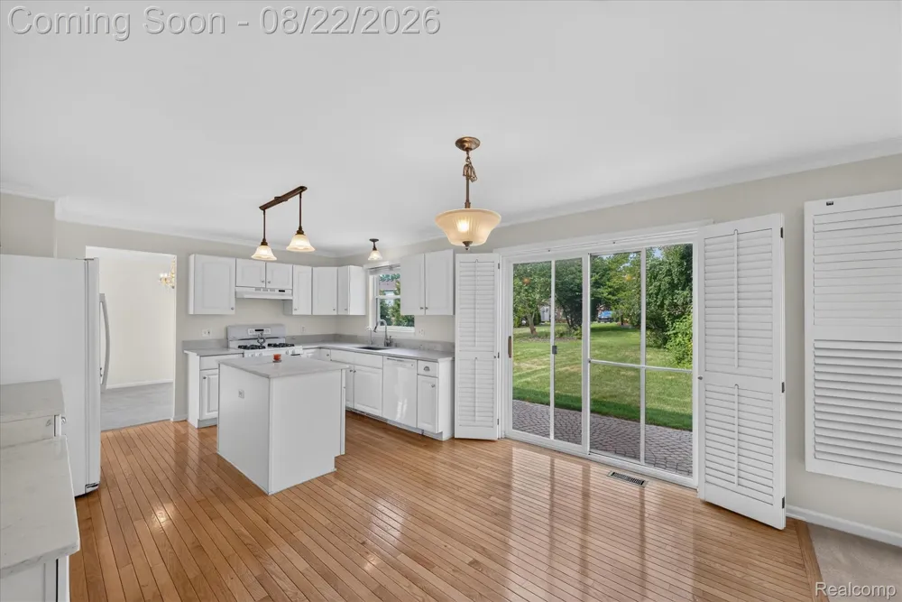2738 Long Meadow Lane Rochester Hills City, MI 48307