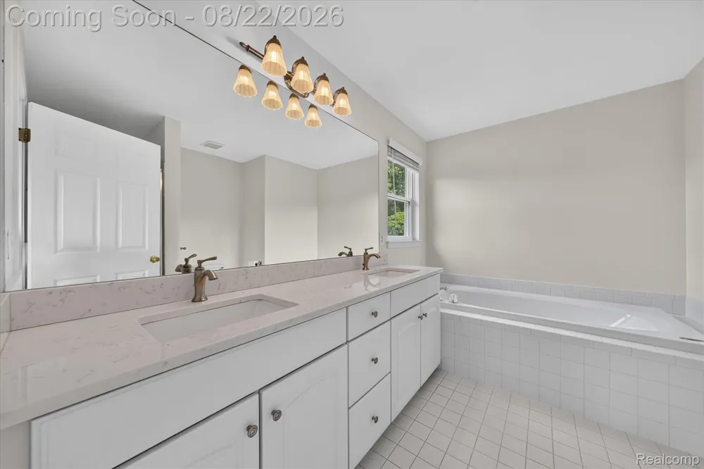2738 Long Meadow Lane Rochester Hills City, MI 48307