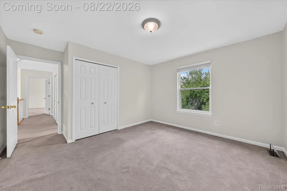 2738 Long Meadow Lane Rochester Hills City, MI 48307