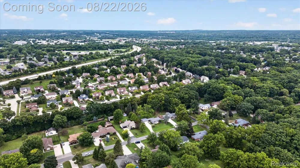 2738 Long Meadow Lane Rochester Hills City, MI 48307