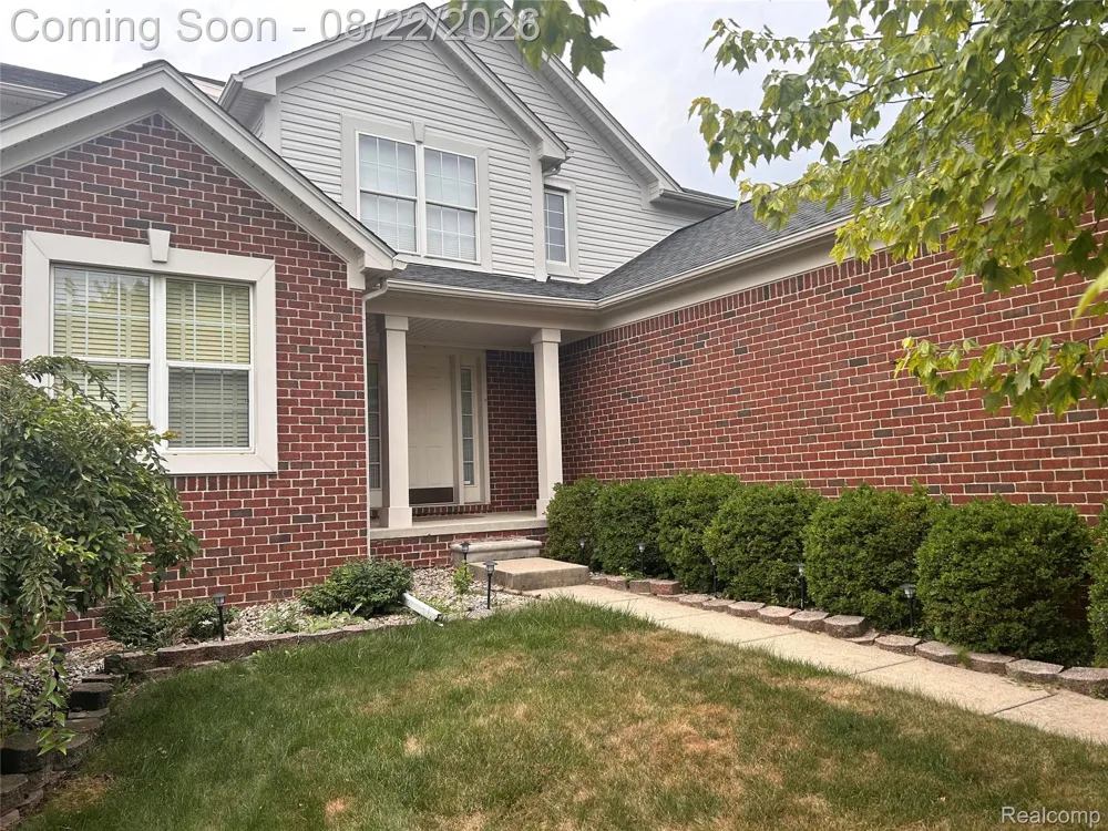 2738 Long Meadow Lane Rochester Hills City, MI 48307