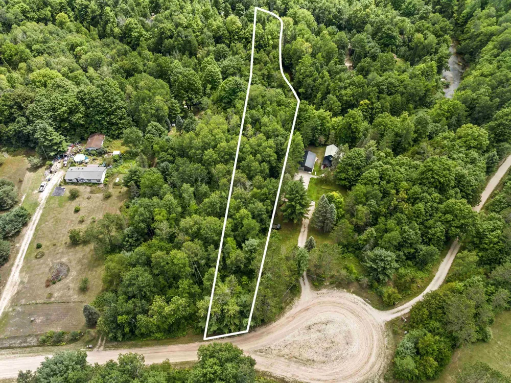 Red Barn Drive Springdale Township, MI 49683