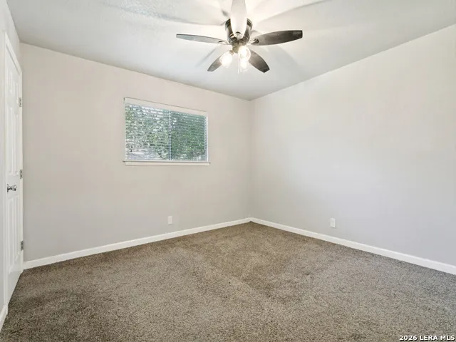 7247 GLEN HL San Antonio, TX 78239