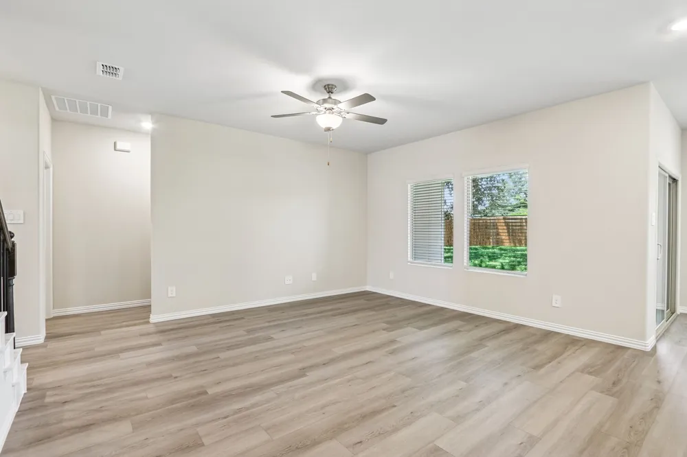 2516 Nicole Drive Denton, TX 76208
