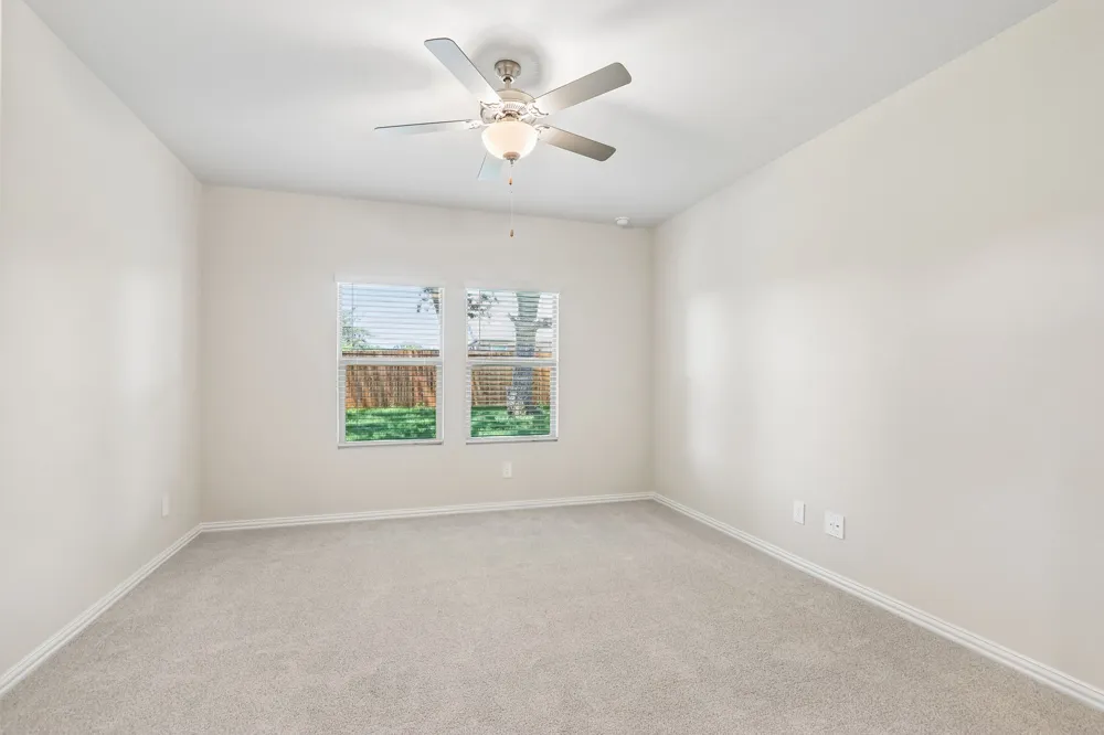 2516 Nicole Drive Denton, TX 76208