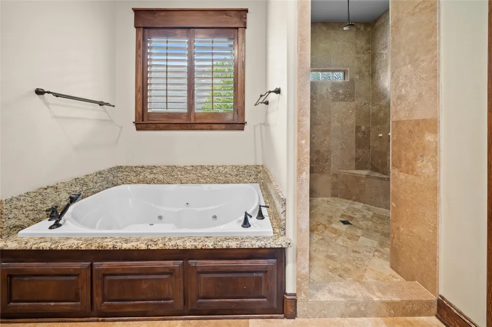 6987 Canal Tyler, TX 75703