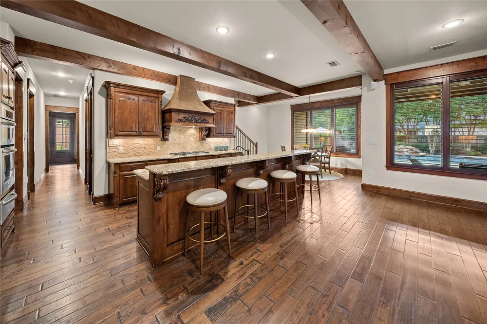 6987 Canal Tyler, TX 75703