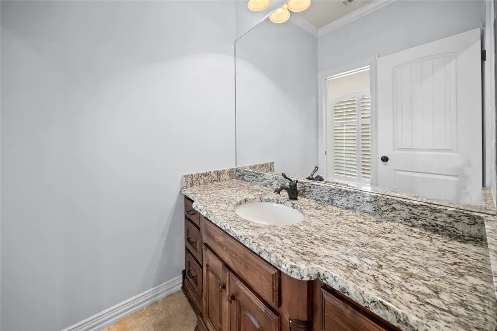 6987 Canal Tyler, TX 75703