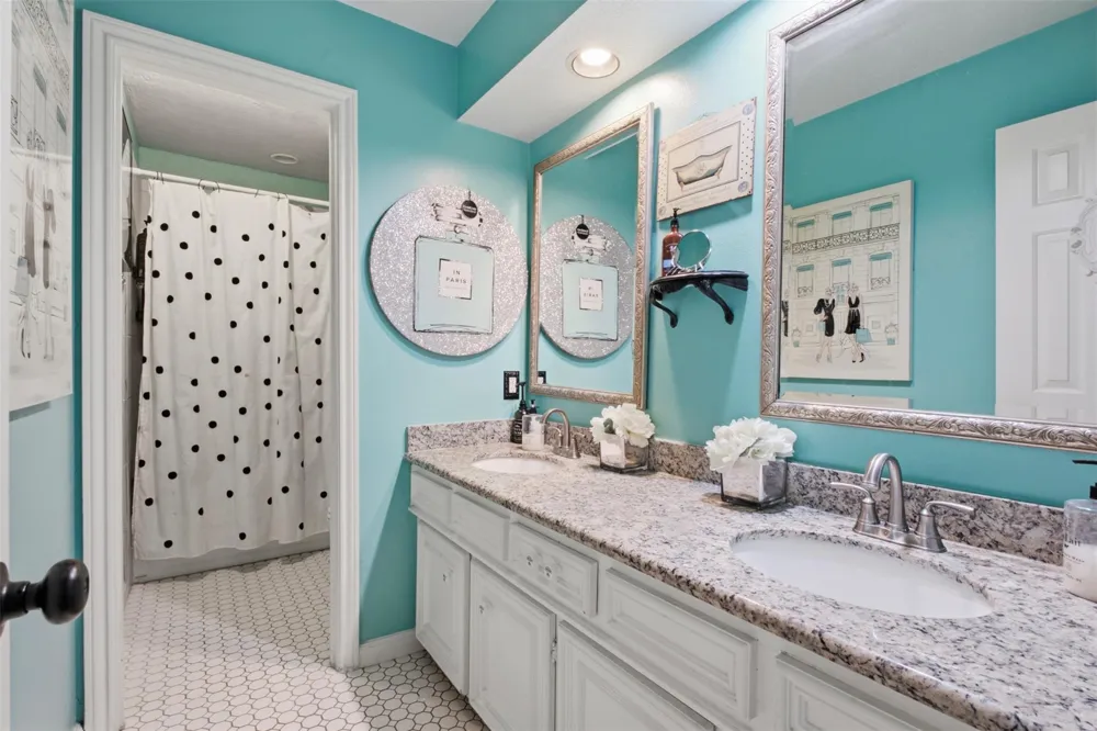 6802 Coral Ridge Road Houston, TX 77069