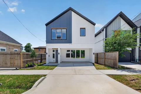 2714 Drew Street