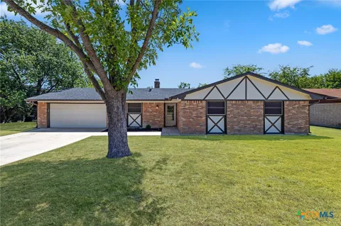 1810 Bundrant Drive