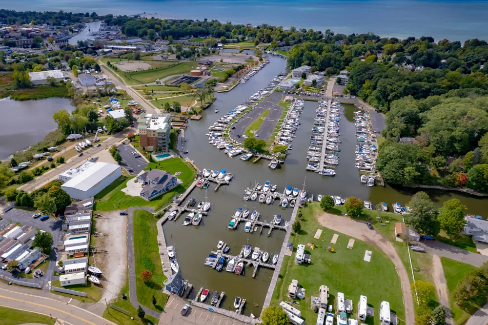 40 Bailey Avenue #5 South Haven, MI 49090