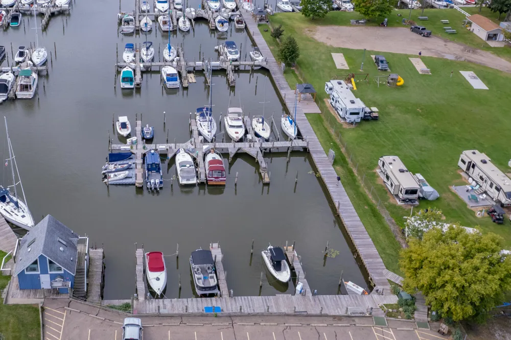 40 Bailey Avenue #5 South Haven, MI 49090