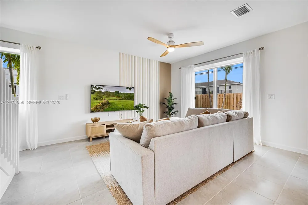 Address Not Shown Homestead, FL 33034