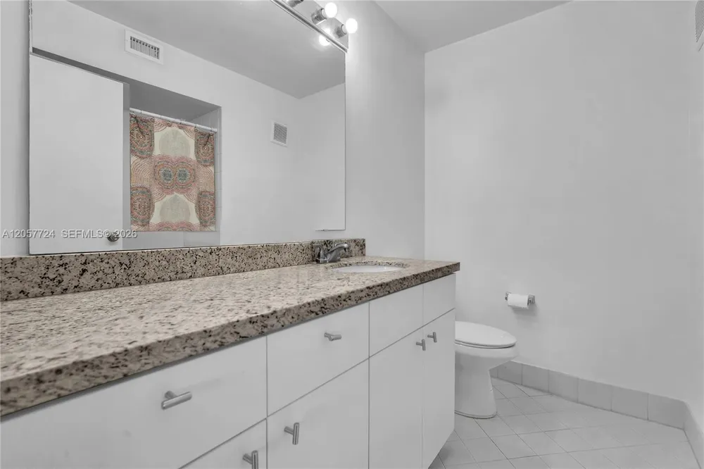 3692 San Simeon Cir Weston, FL 33331