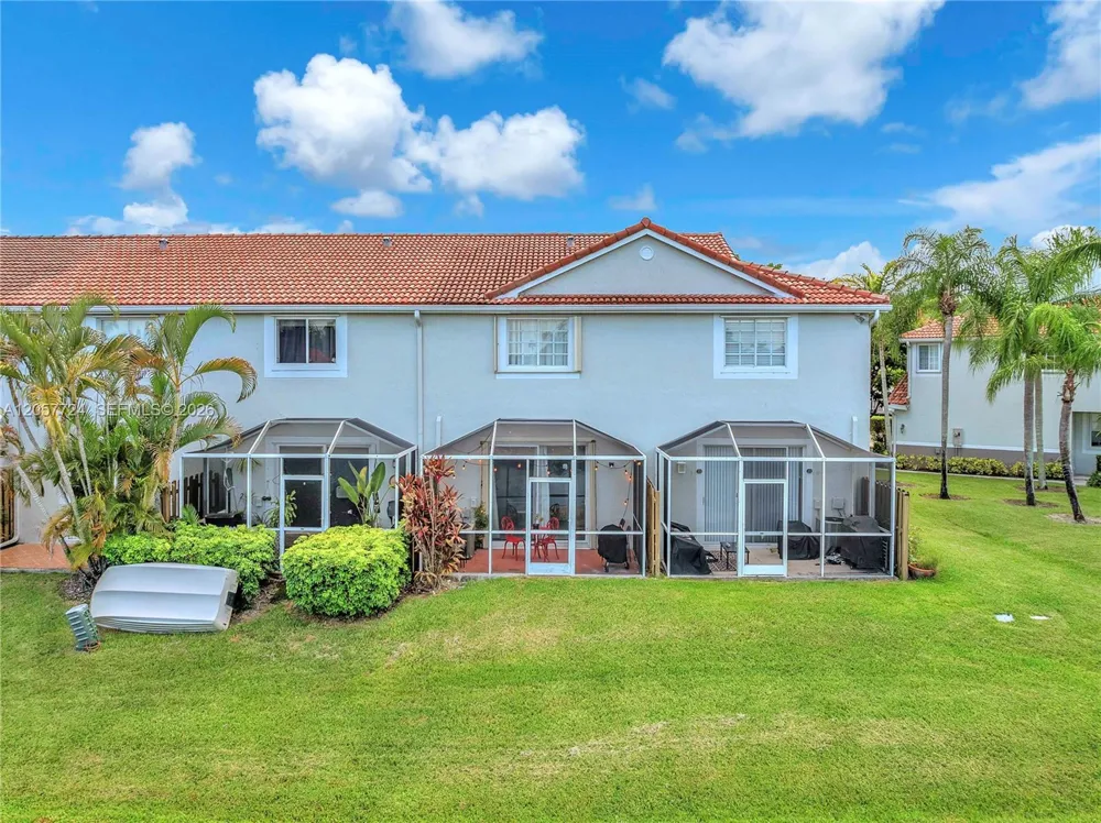 3692 San Simeon Cir Weston, FL 33331