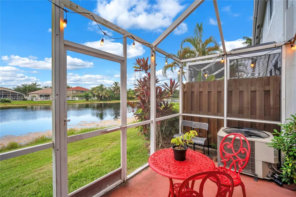 3692 San Simeon Cir Weston, FL 33331
