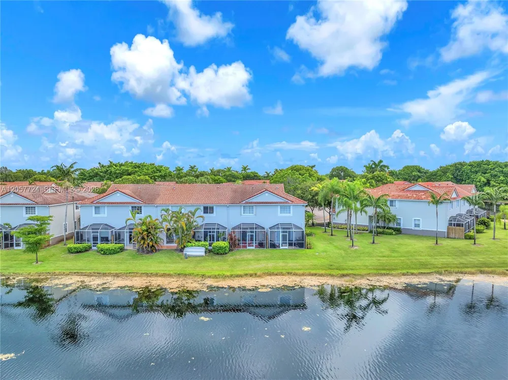 3692 San Simeon Cir Weston, FL 33331