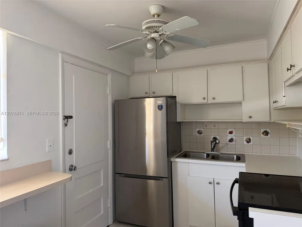 2910 Point East Dr #M514 Aventura, FL 33160