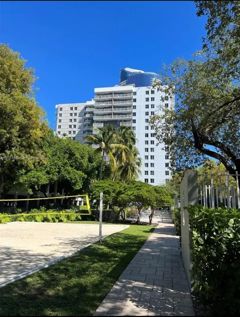850 Miami Ave #W-506
