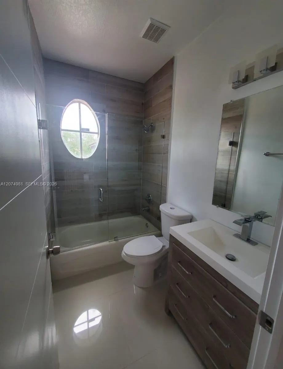 13995 SW 154th St #1 Miami, FL 33177