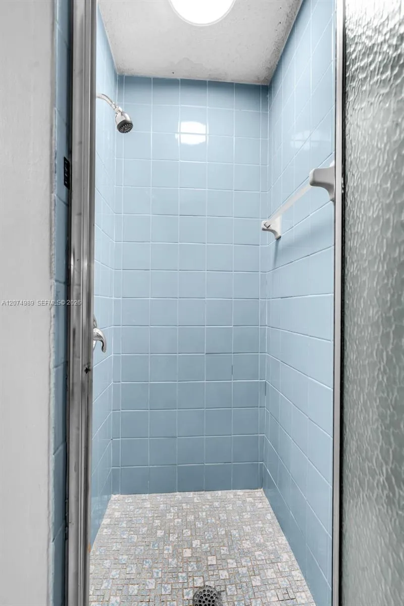 627 W 68th St #627 Hialeah, FL 33014