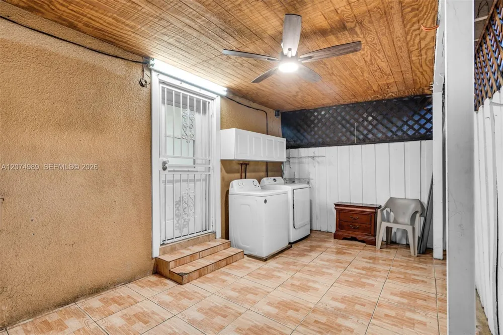 627 W 68th St #627 Hialeah, FL 33014