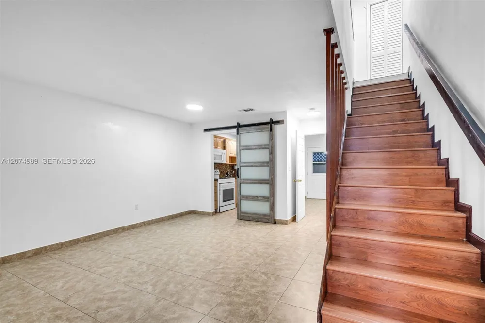 627 W 68th St #627 Hialeah, FL 33014