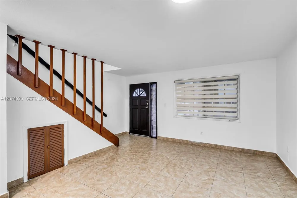 627 W 68th St #627 Hialeah, FL 33014