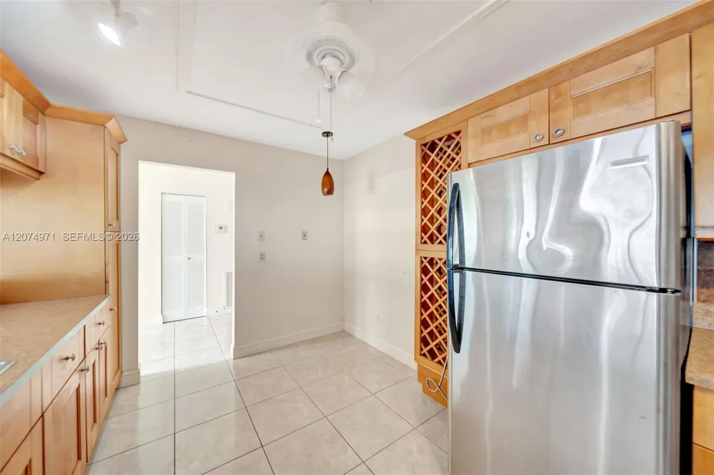 5223 E Gate Lake Rd #5223 Tamarac, FL 33319