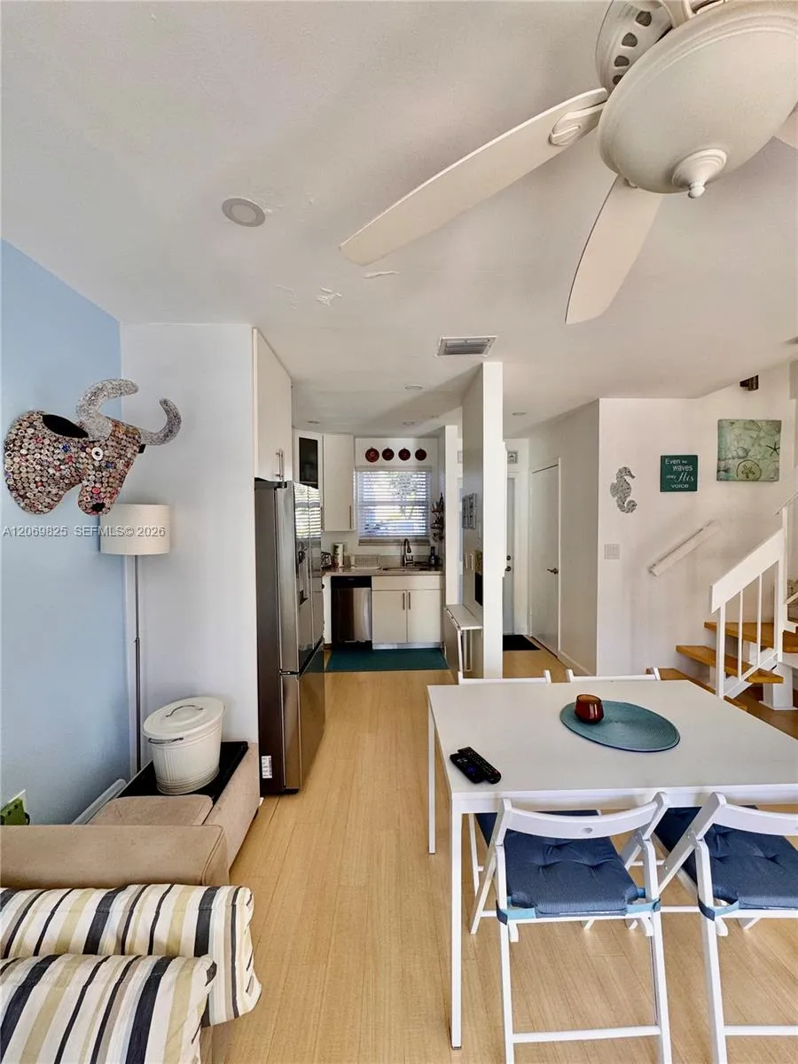798 Crandon Blvd #44-B Key Biscayne, FL 33149