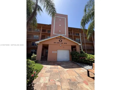 571 SW 142nd Ave #407O