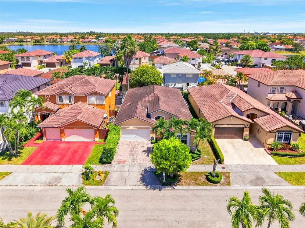 15429 SW 36th Ter Miami, FL 33185