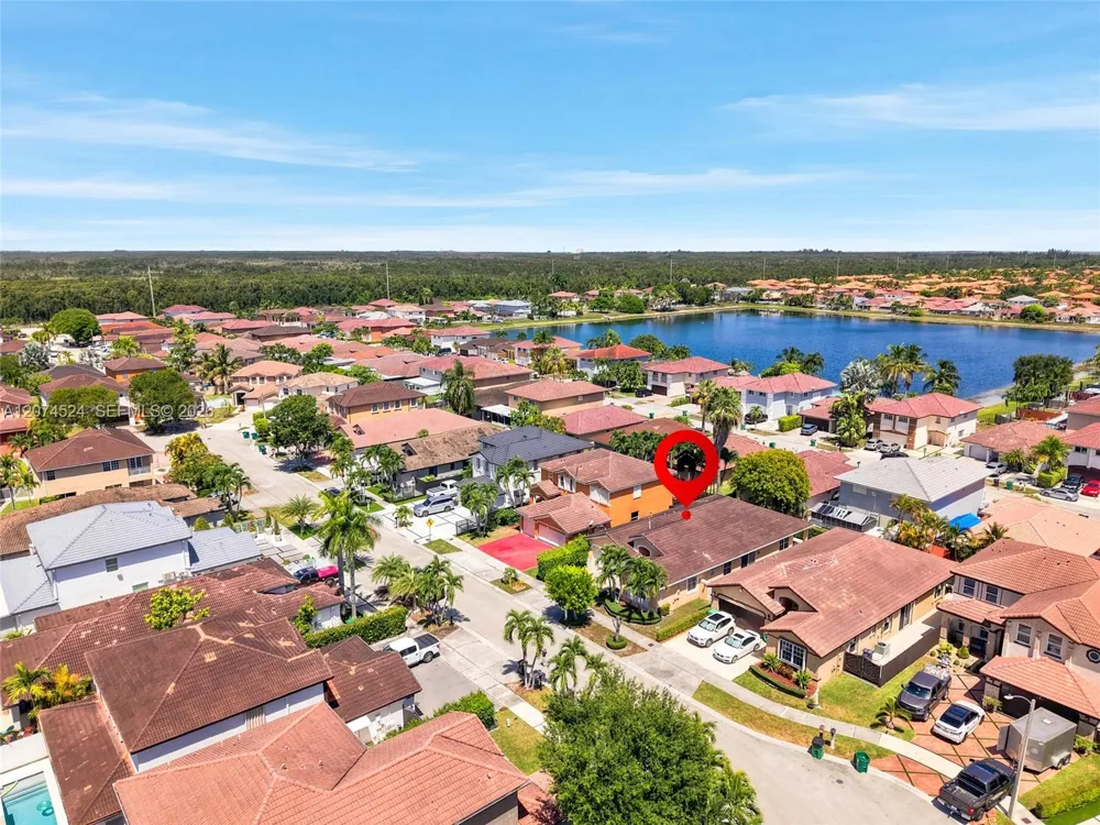 15429 SW 36th Ter Miami, FL 33185