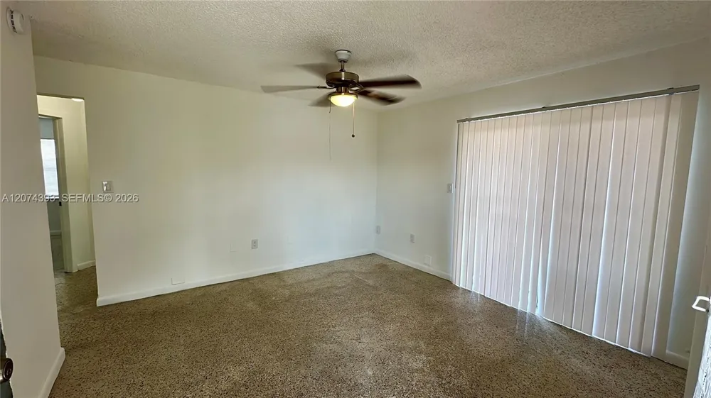 59 W 26th St #8 Hialeah, FL 33010