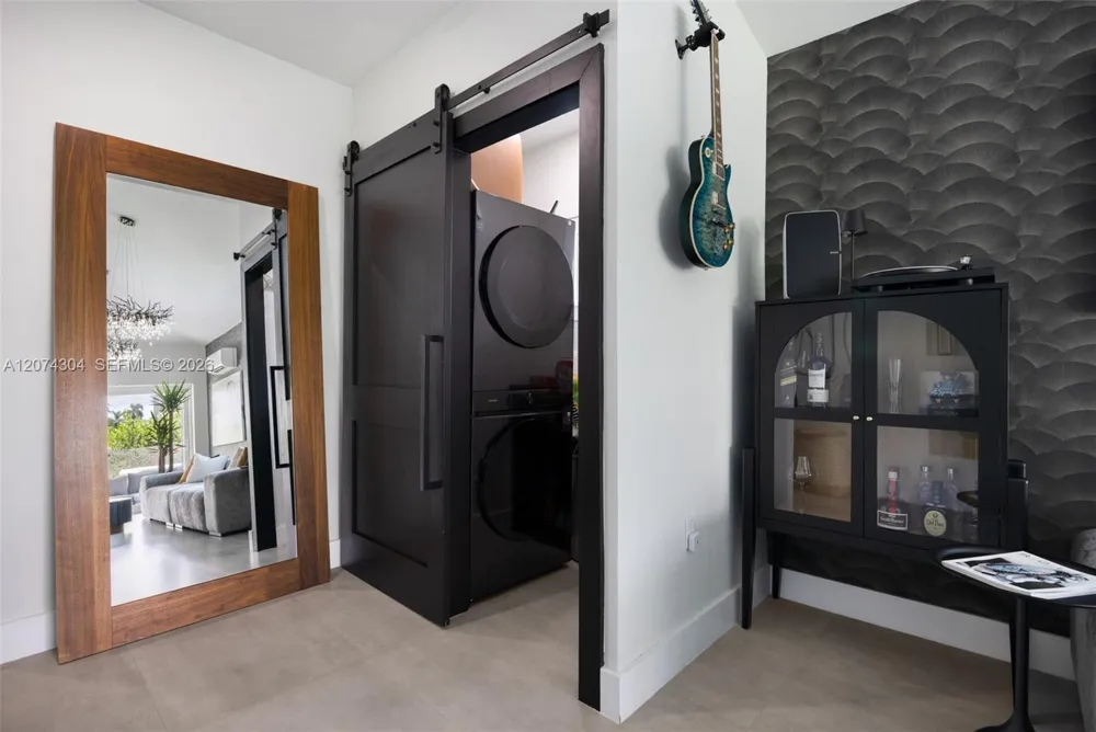 1353 Van Buren St Hollywood, FL 33019