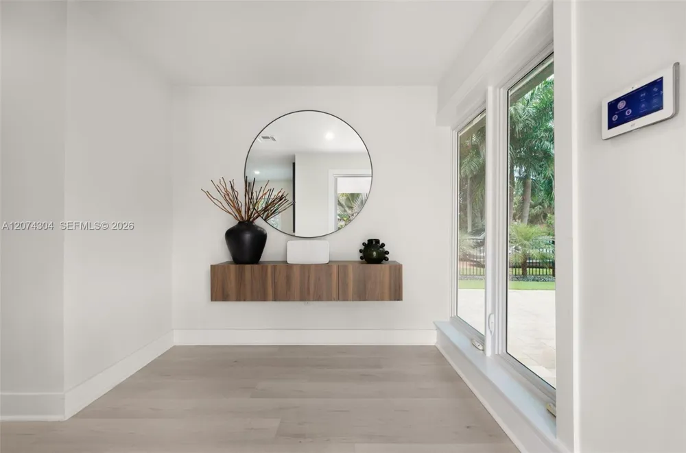 1353 Van Buren St Hollywood, FL 33019