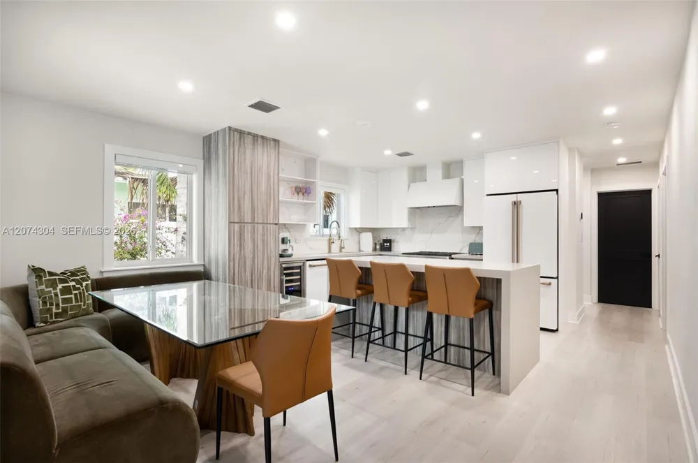 1353 Van Buren St Hollywood, FL 33019